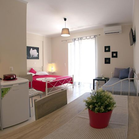 Lalezas Studios Tolón Dış mekan fotoğraf