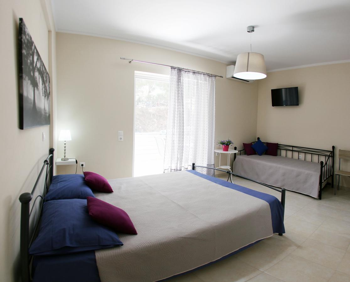 Lalezas Studios Tolón Dış mekan fotoğraf