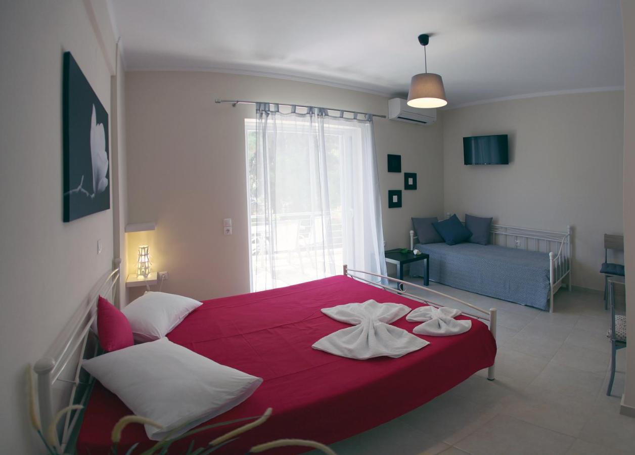 Lalezas Studios Tolón Dış mekan fotoğraf
